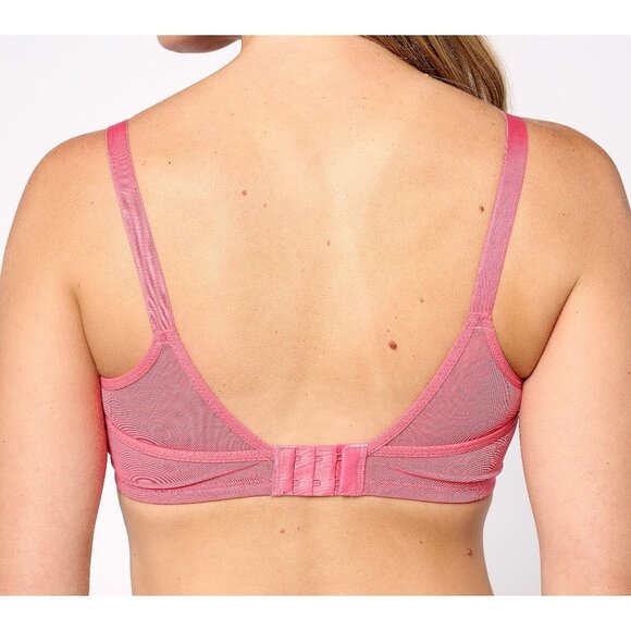 Breezies Warm Sand Smooth Perfection Wirefree T-Shirt Bra Size 38D - Picture 2 of 5